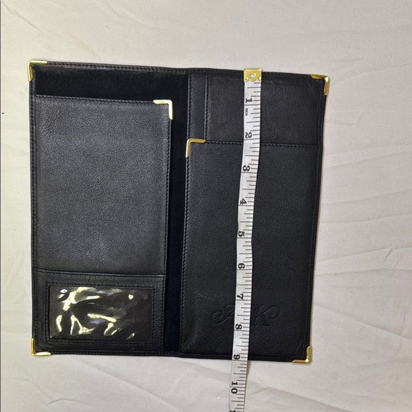 Unisex Elegant Black Leather Passport Business Card Credit Card Holder - Picture 7 of 7